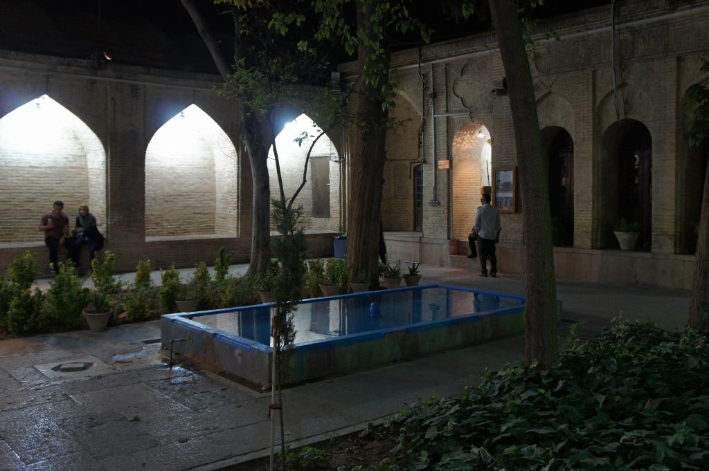 Schiraz Iran Reise Hafez Sehenswürdigkeiten Erfahrung Blog
