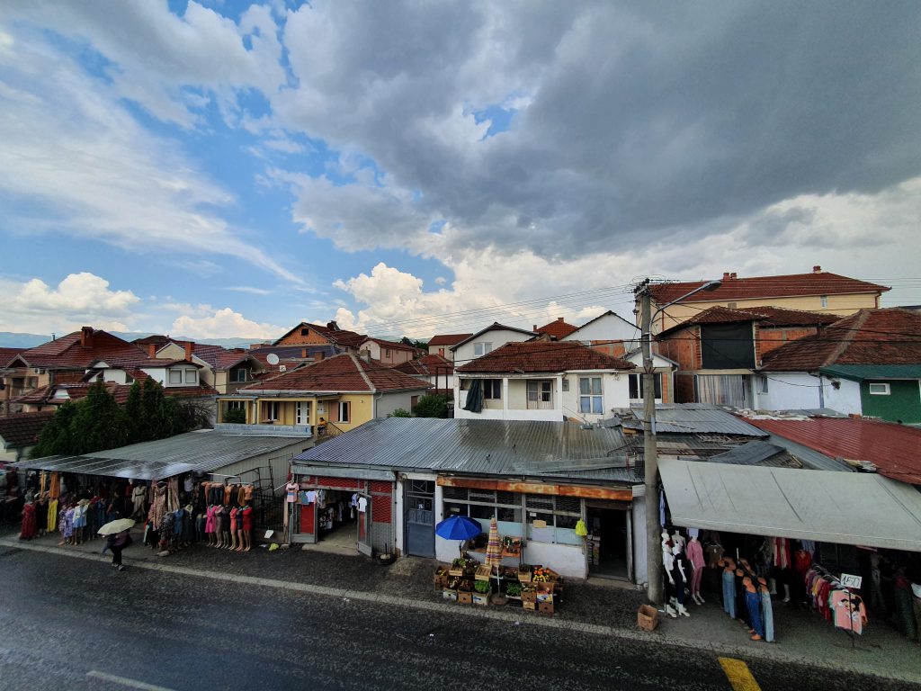 Ausflug nach Shutka Erfahrung größte Roma-Siedlung Europa in der Nähe von Skopje Nordmazedonien Sehenswürdigkeiten Reise Skopje