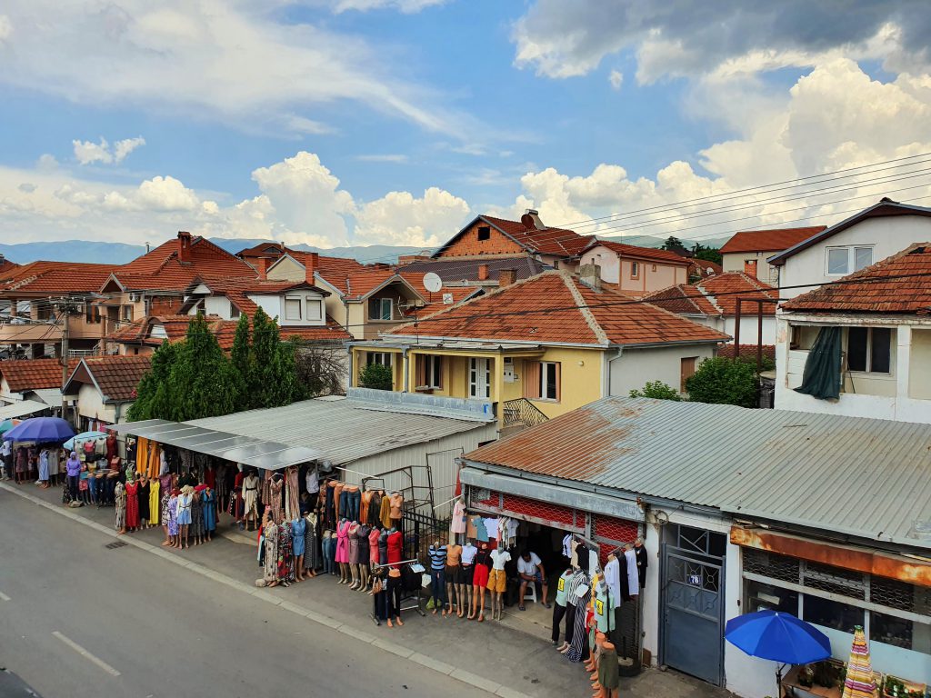 Ausflug nach Shutka Erfahrung größte Roma-Siedlung Europa in der Nähe von Skopje Nordmazedonien Sehenswürdigkeiten Reise Skopje