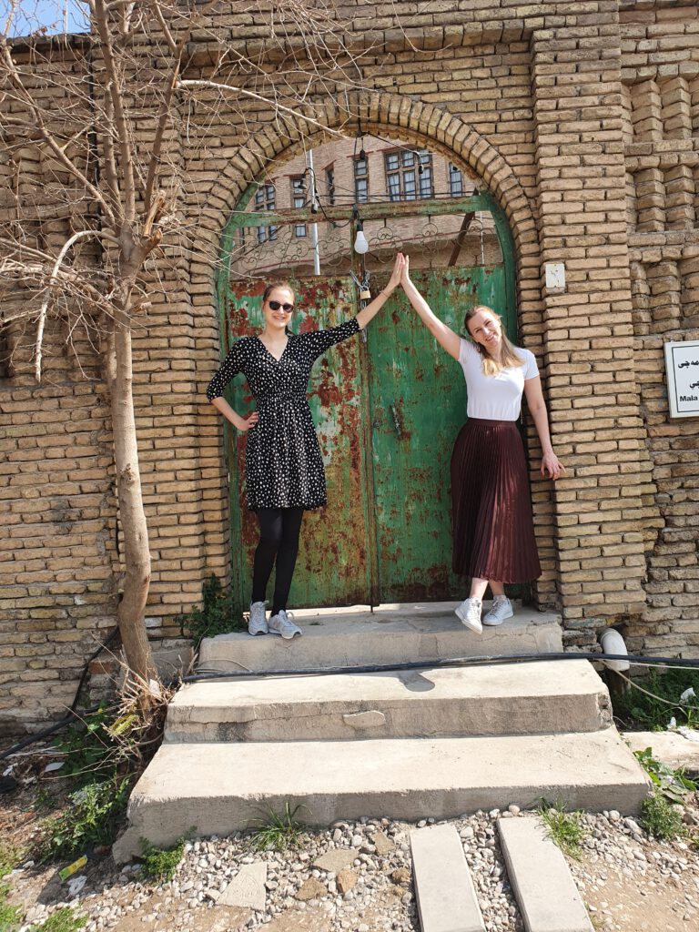 Tourist Frau Kleidung Irak Kurdistan Reise