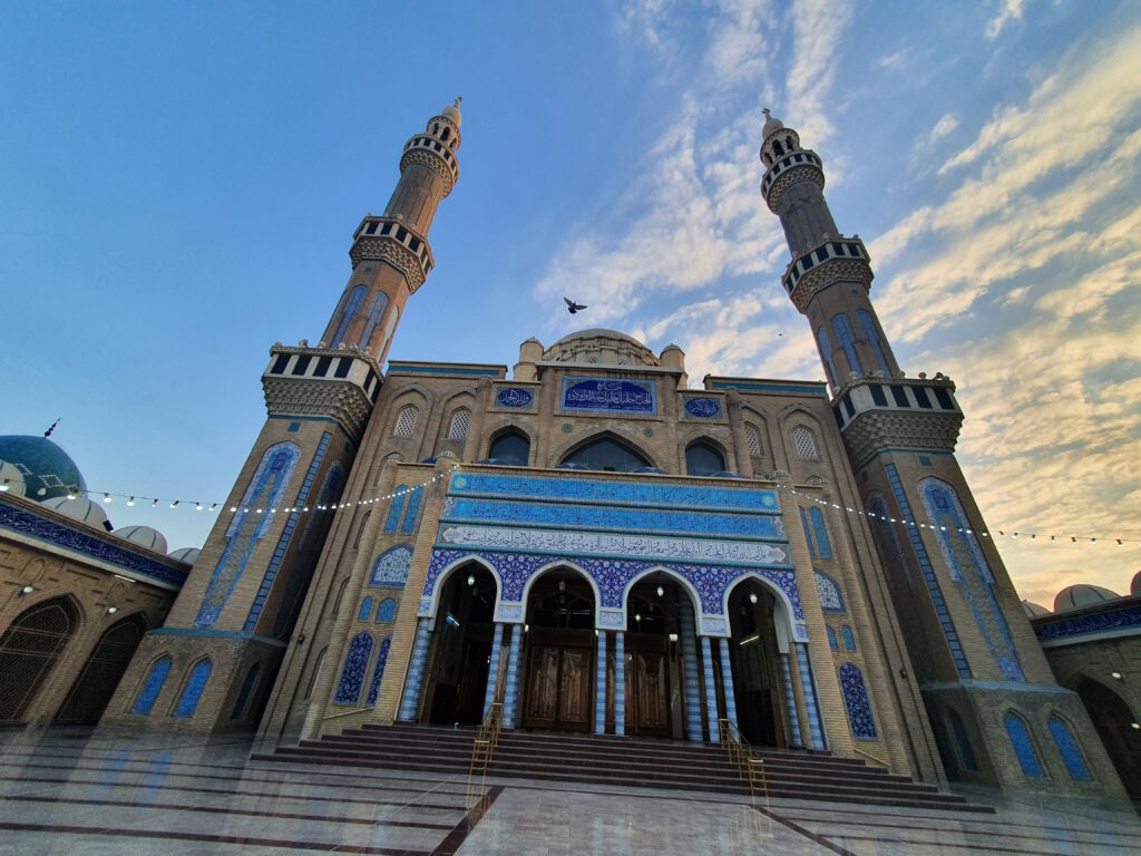 Jalil Khayat Moschee Irak Kurdistan Reise Erfahrung Blog gefährlich Urlaub irakisch Nordirak reisen Backpack Frau Erbil Zitadelle Basar Altstadt Sehenswürdigkeiten
